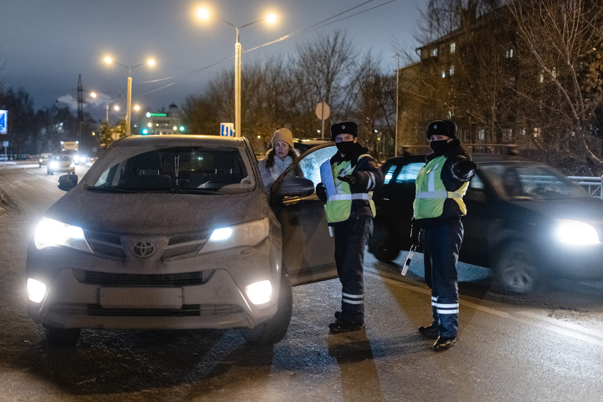 На Даурской водитель «девятки» неадекватно себя ведет»: как ГИБДД вычисляет  пьяных за рулем?