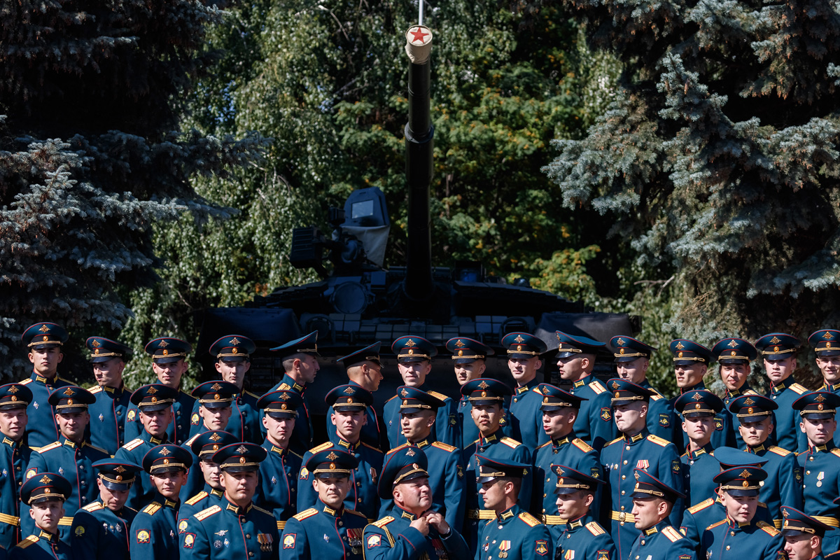 В Краснодарском высшем военном училище состоялся выпуск молодых офицеров