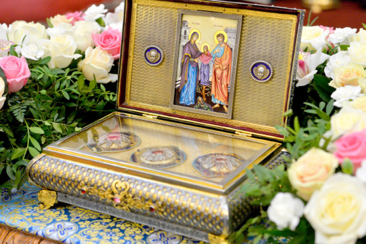7. Принесение в Казань православных святынь