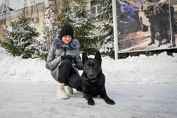 <strong>20. Минтимер Шаймиев исполнил новогодние желания двух детей</strong>