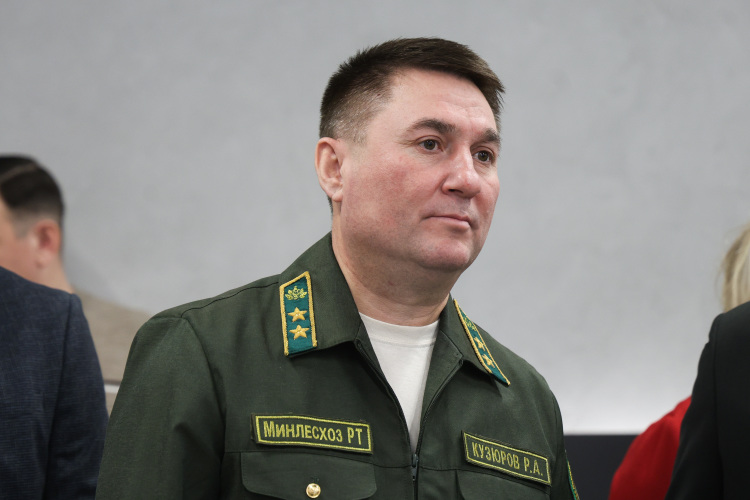 Равиль Кузюров