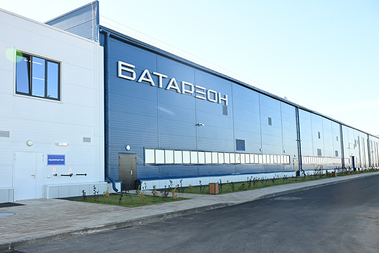 В Лаишевском районе открылся второй в России завод литий-ионных батарей