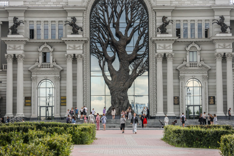 Новые «магниты» и задачи в туризме