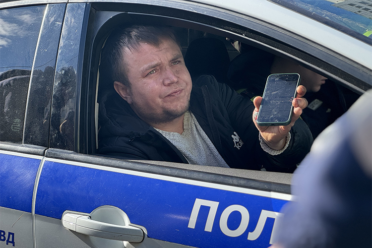 Таксист-наркоман сбил 11 человек