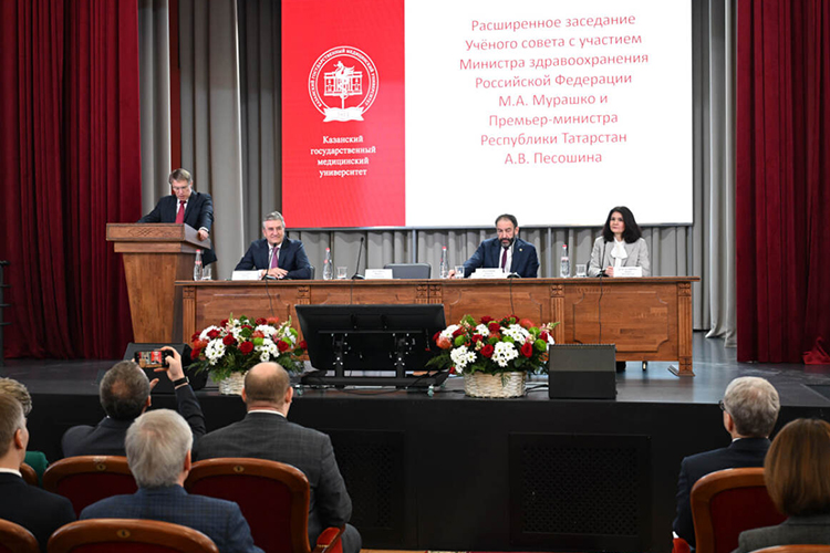 Новым ректором КГМУ назначили Айрата Фаррахова