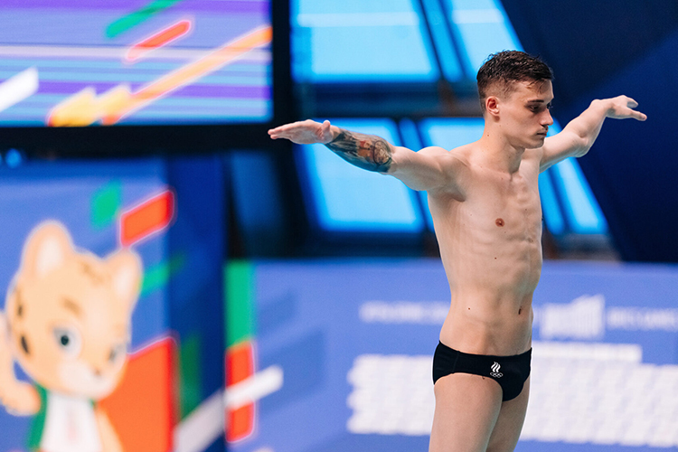 Казанец завоевал «золото» в синхронных прыжках в воду на чемпионате Европы